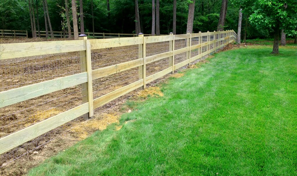 Pressure Treated Pine 3-Board with Wire Mesh backing