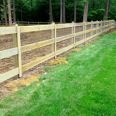 Wood Fence Thumbnail 32